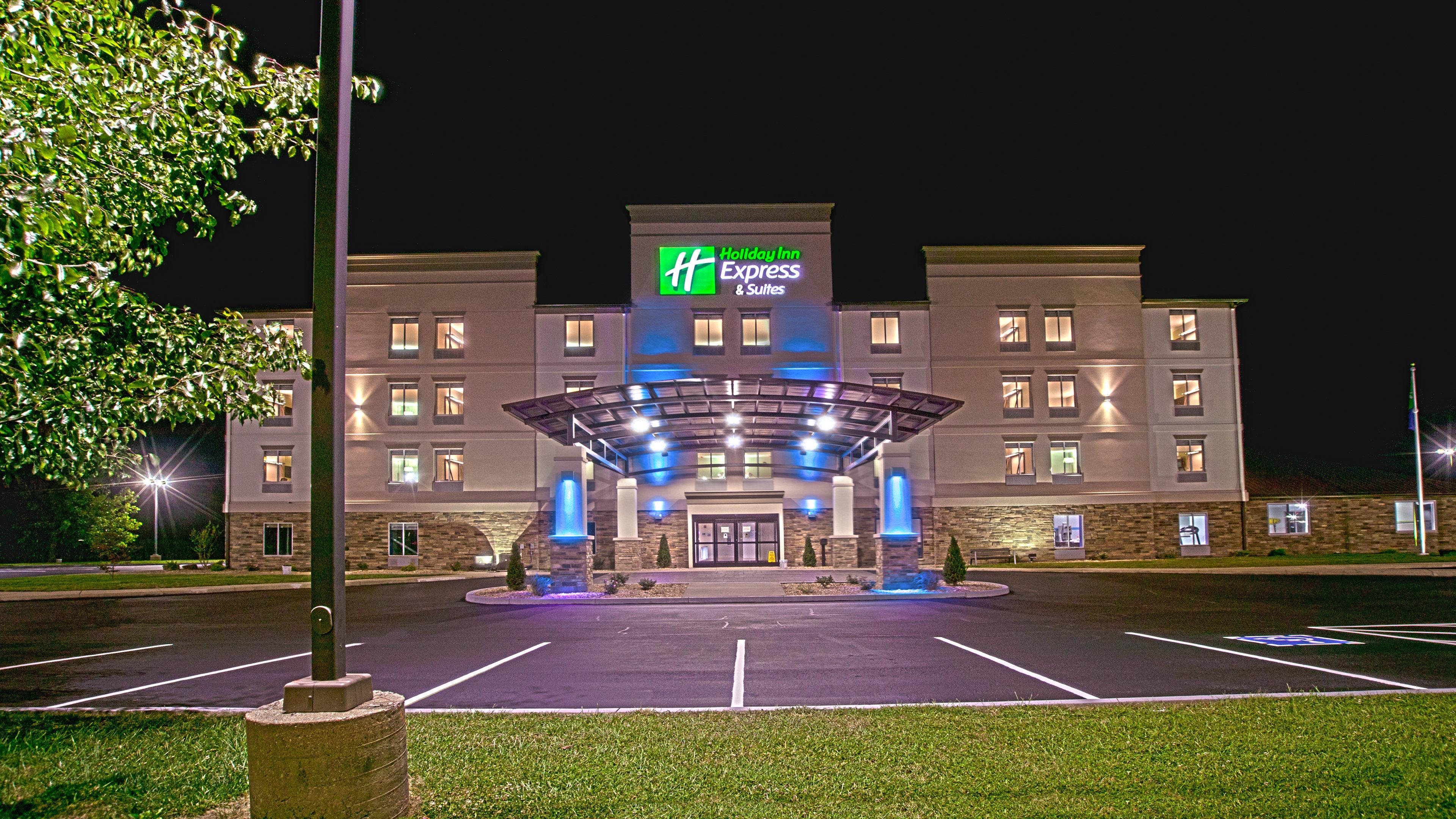Holiday Inn Express & Suites Evansville North By Ihg Warrenton Exterior foto
